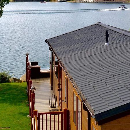 Fable Lodge Tattershall Lakes - Luxury Lakeside Lodge With Hot Tub Ngoại thất bức ảnh